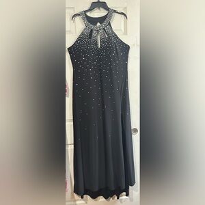 Beautiful black long evening gown, plus size 16W.